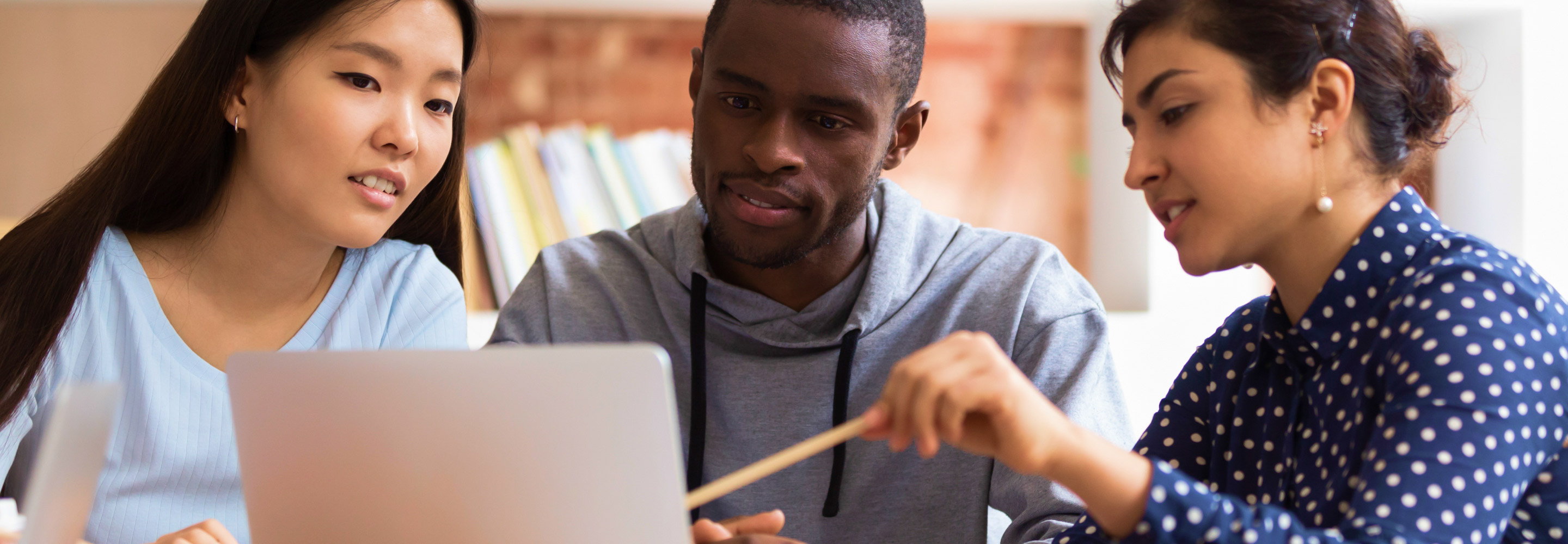 Hubtex leverages Salesforce to increase productivity through comprehensive cross-departmental collaboration