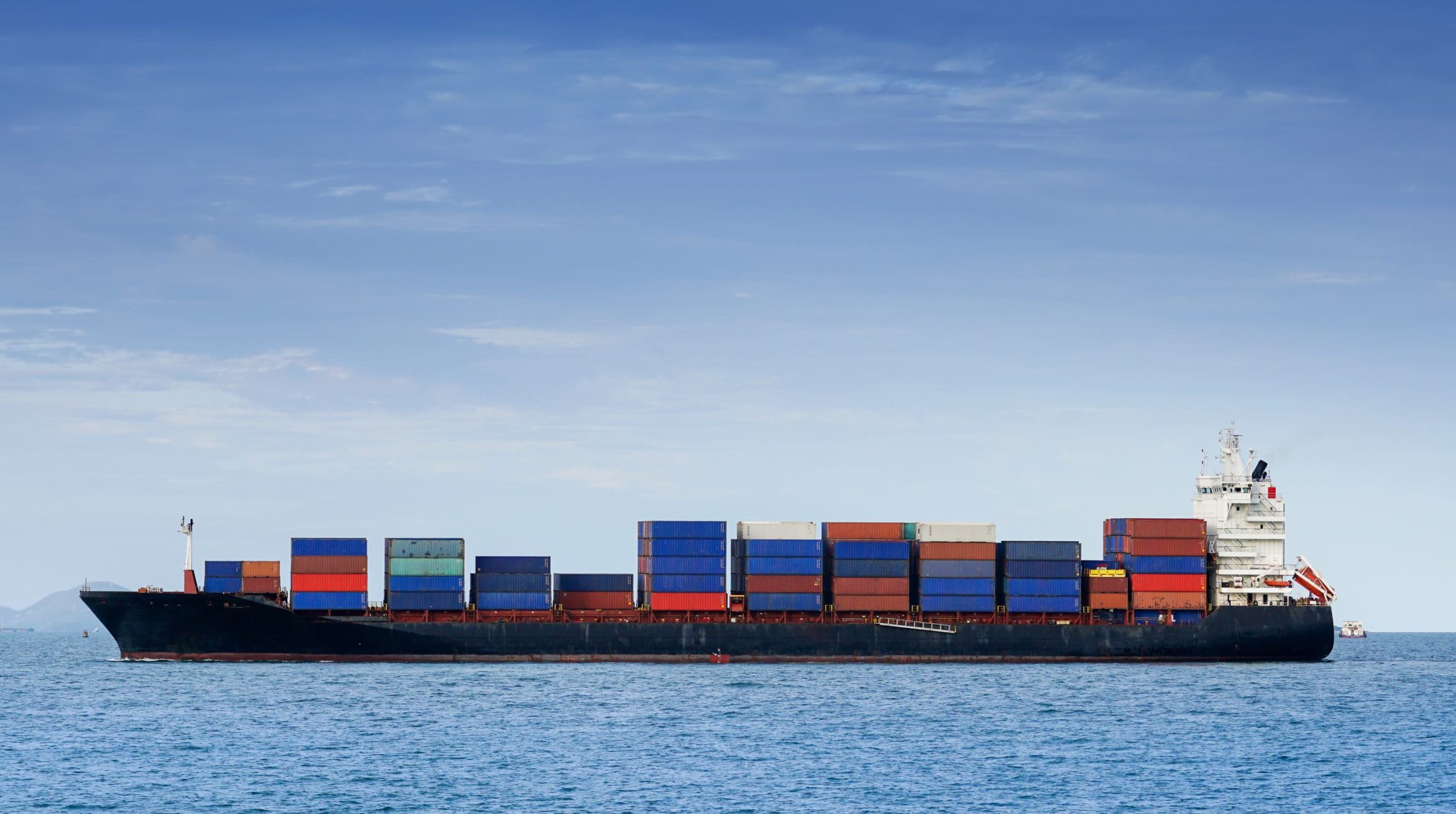 blog-banner-De-Mystifying Containers: A Case for Migrating Applications to Containers