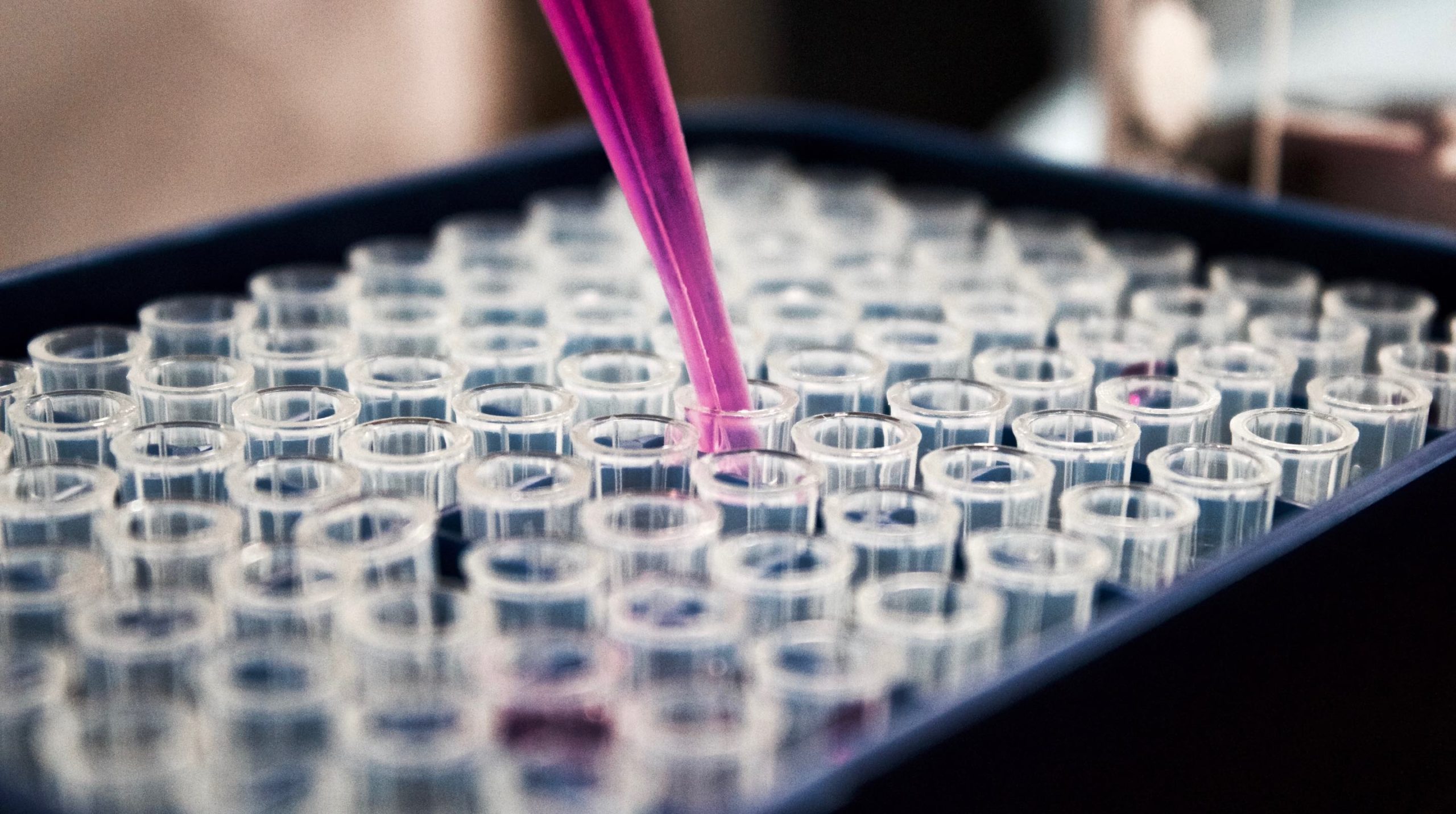 blog-banner-Analyzing-Clinical-Trials-Data-using-Snowflake
