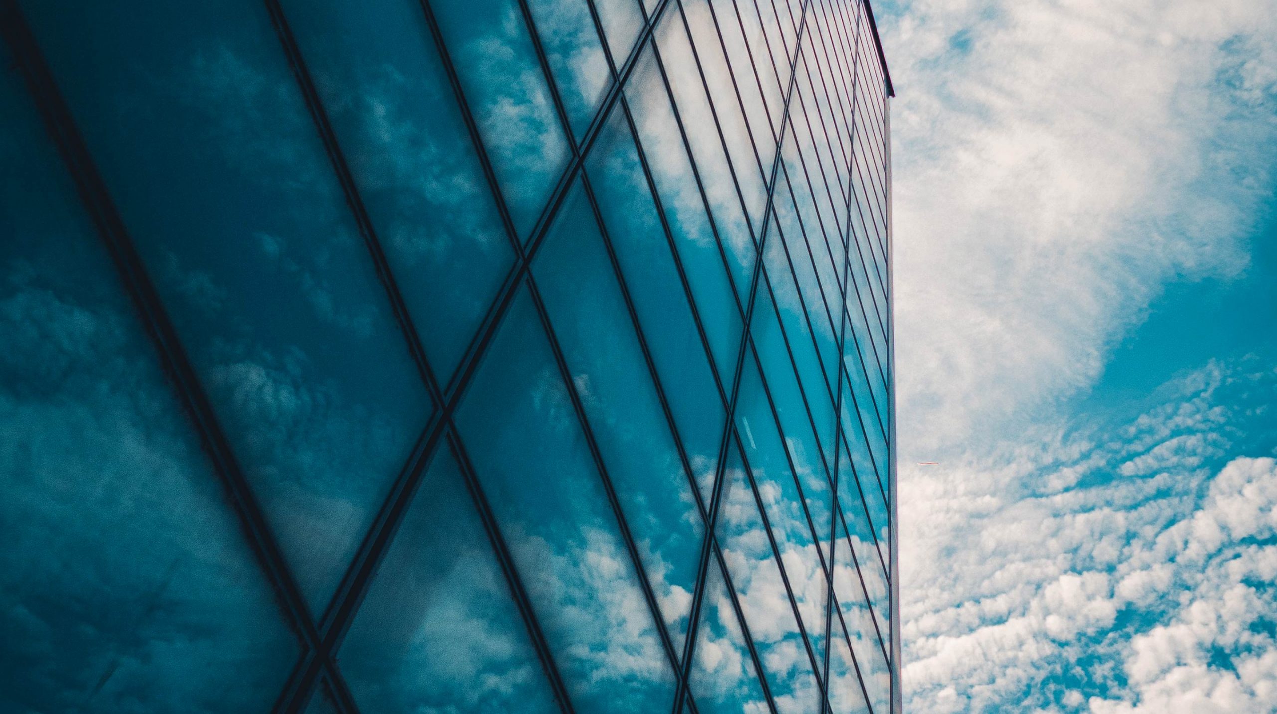 Frictionless Data Movement Across Apps In The Modern Enterprise